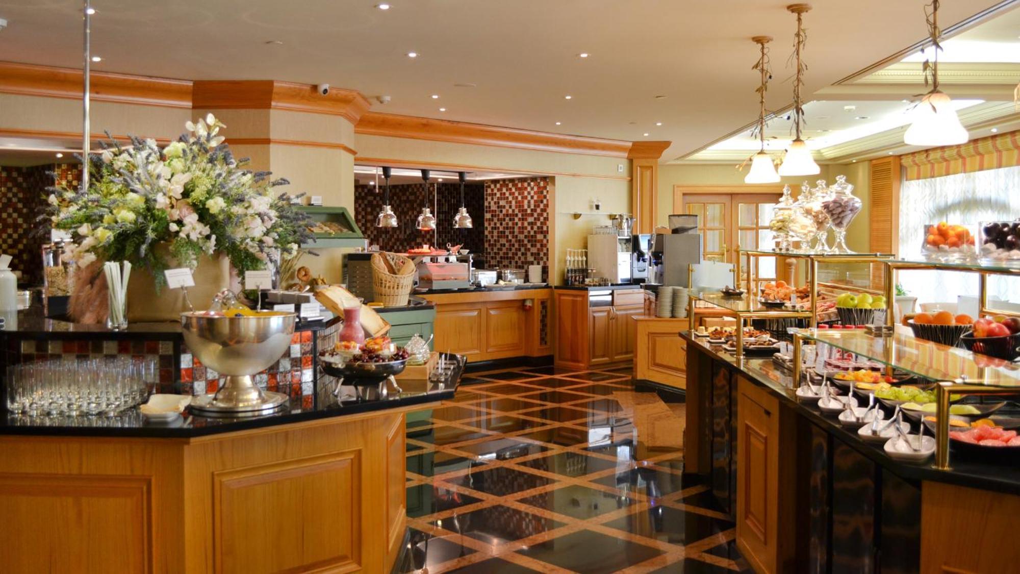 Intercontinental - By Ihg 酒店 5*